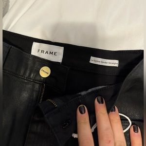 Frame Le Sylvie Straight Jeans